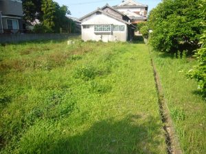 売地