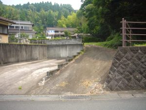売地