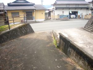 売地