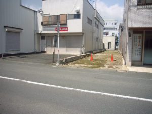 売地